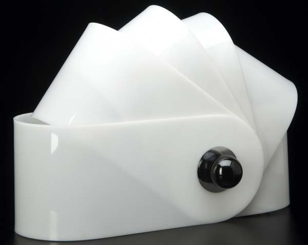 SUPERSTUDIO / POLTRONOVA Gherpe plastic table lamp: SUPERSTUDIO / POLTRONOVA Gherpe plastic table lamp, 1967. 14 1/2" x 21"