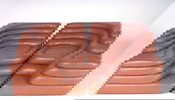 UBALD KLUG/DE SEDE "Terrazza" modular lounge sofa,: UBALD KLUG/DE SEDE "Terrazza" modular lounge sofa, like preceding, upholstered in chocolate brown leather. (Imported by STENDIG, these sofas can be used individually or in conjunction with additional