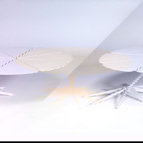 RICHARD SCHULTZ/KNOLL "Petal" coffee table with w: RICHARD SCHULTZ/KNOLL "Petal" coffee table with white finish to top on white enameled metal base. Unmarked. 15" x 42" dia.