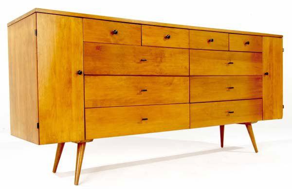 PAUL MCCOBB / WINCHENDON Planner Group maple chest: PAUL MCCOBB / WINCHENDON Planner Group maple chest with end cabinets concealing interior drawers. 33 1/2" x 72" x 19"