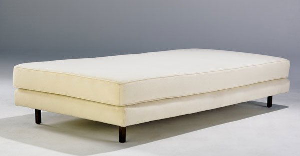 RICHARD SCHULTZ / KNOLL Bed upholstered in ivory: RICHARD SCHULTZ / KNOLL Bed upholstered in ivory wool Knoll fabric on stained wood feet. 15 1/2" x 74 1/2" x 38"