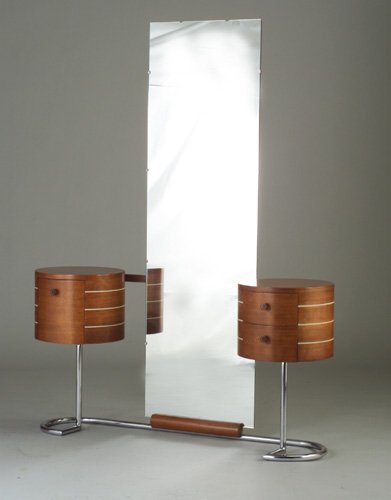 Fine GILBERT ROHDE for HERMAN MILLER van: Fine GILBERT ROHDE for HERMAN MILLER vanity with rectangular mirror flanked by inlaid, drum-shaped pedestals with a total of three drawers and spherical amber bakelite pulls, on tubular polished chrom