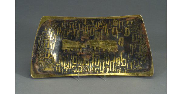 ED WIENER four-sided brass tray acid-etc: ED WIENER four-sided brass tray acid-etched with abstract and geometric forms against a black ground. Some minor surface wear. Stamped ED. WIENER. 1 1/4" x 14 3/4" x 7"