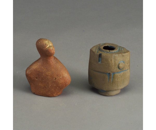 Two pieces: RICHARD ZAKIN small footed v: Two pieces: RICHARD ZAKIN small footed vessel excised with abstract pattern and covered in turquoise and umber glazes; and FONG CHOW small abstract bust, 1950s (small chip to base). (Both pieces are f