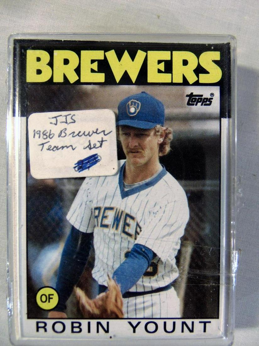 Lot of Brewers Autographed Cards and Topps 1986 Brewers (1 of 8)