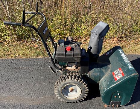 Craftsman 29" 9hp Snow Blower - Starts and auger works: Craftsman 29" 9hp Snow Blower - Starts and auger works but does not drive