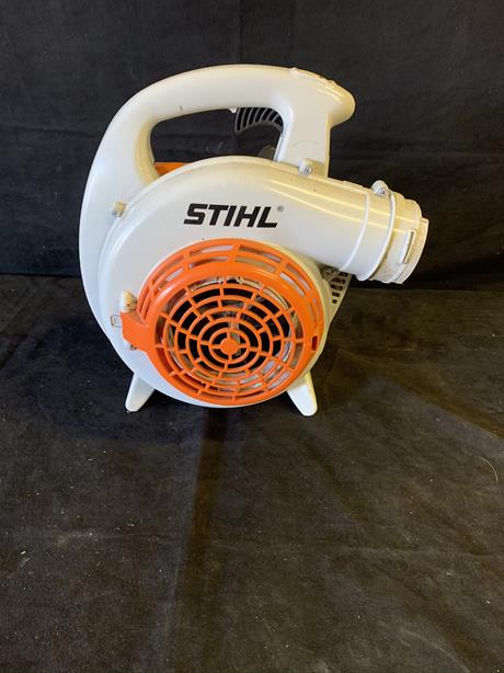 Stihl SH56C gas blower (missing tube) - runs good: Stihl SH56C gas blower (missing tube) - runs good