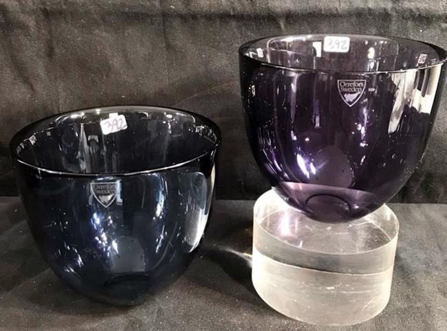 MCM Pair of Orrefors Sweden Art Glass Vases: This pair Of MCM Orrefors Sweden Art Glass colored vases have acid etched signatures on the bottom, and labels on the rim. They measure 4" tall x 4.5" across.