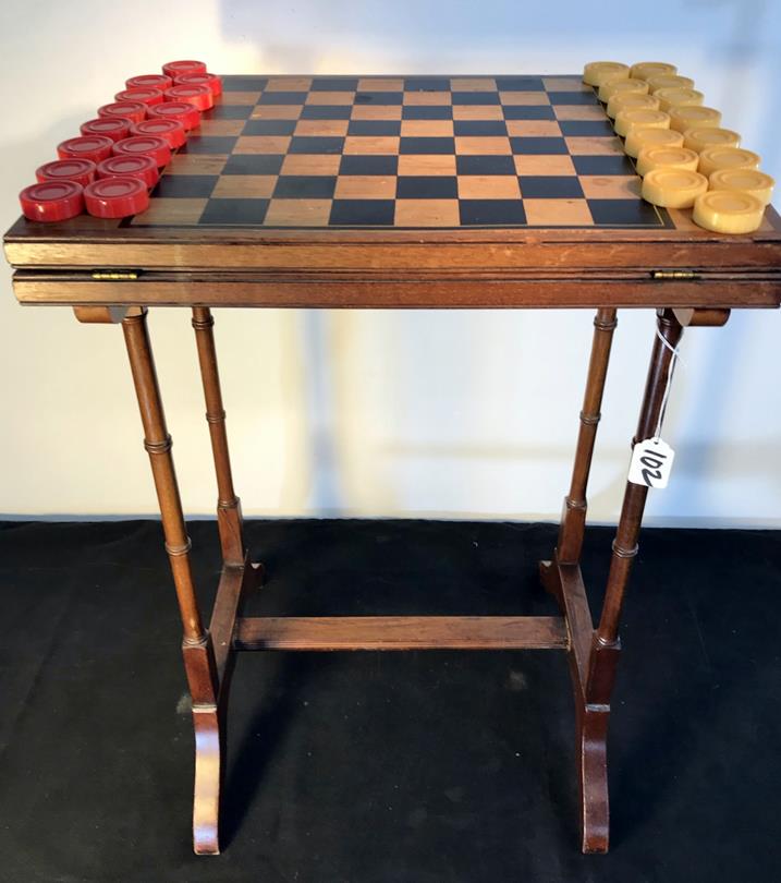 Chess/ Checkers/ Backgammon Gaming Table w/Bakelite (1 of 10)
