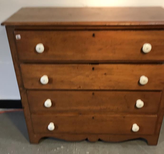 1850's 4 Drawer Pine Dresser w/New Pulls (1 of 3)