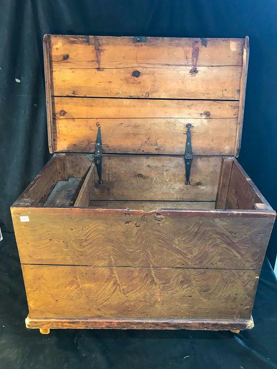 Early 1800's Fol Art Painted wood Trunk (1 of 8)