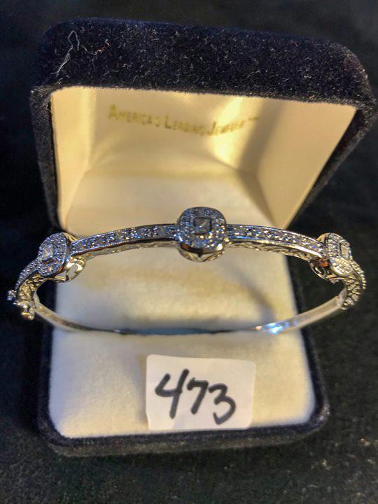 Diamond and White Gold Hinged Bracelet (1 of 7)