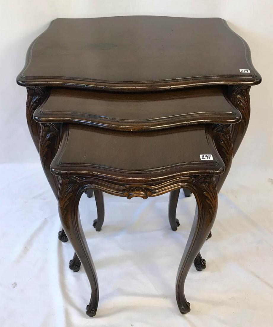 3 High quality Queene Anne stlye Walnut Nesting Tables (1 of 8)