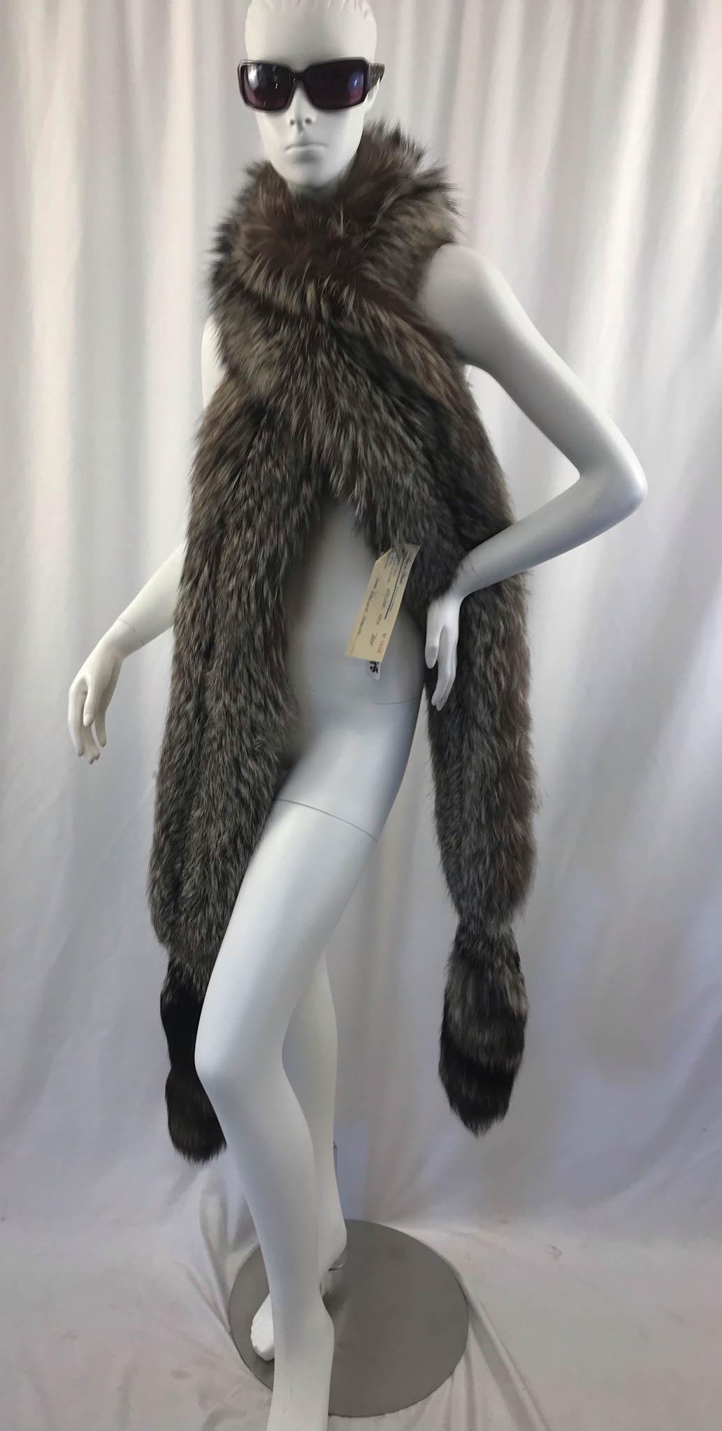 Silver Fox Fur Boa (1 of 5)