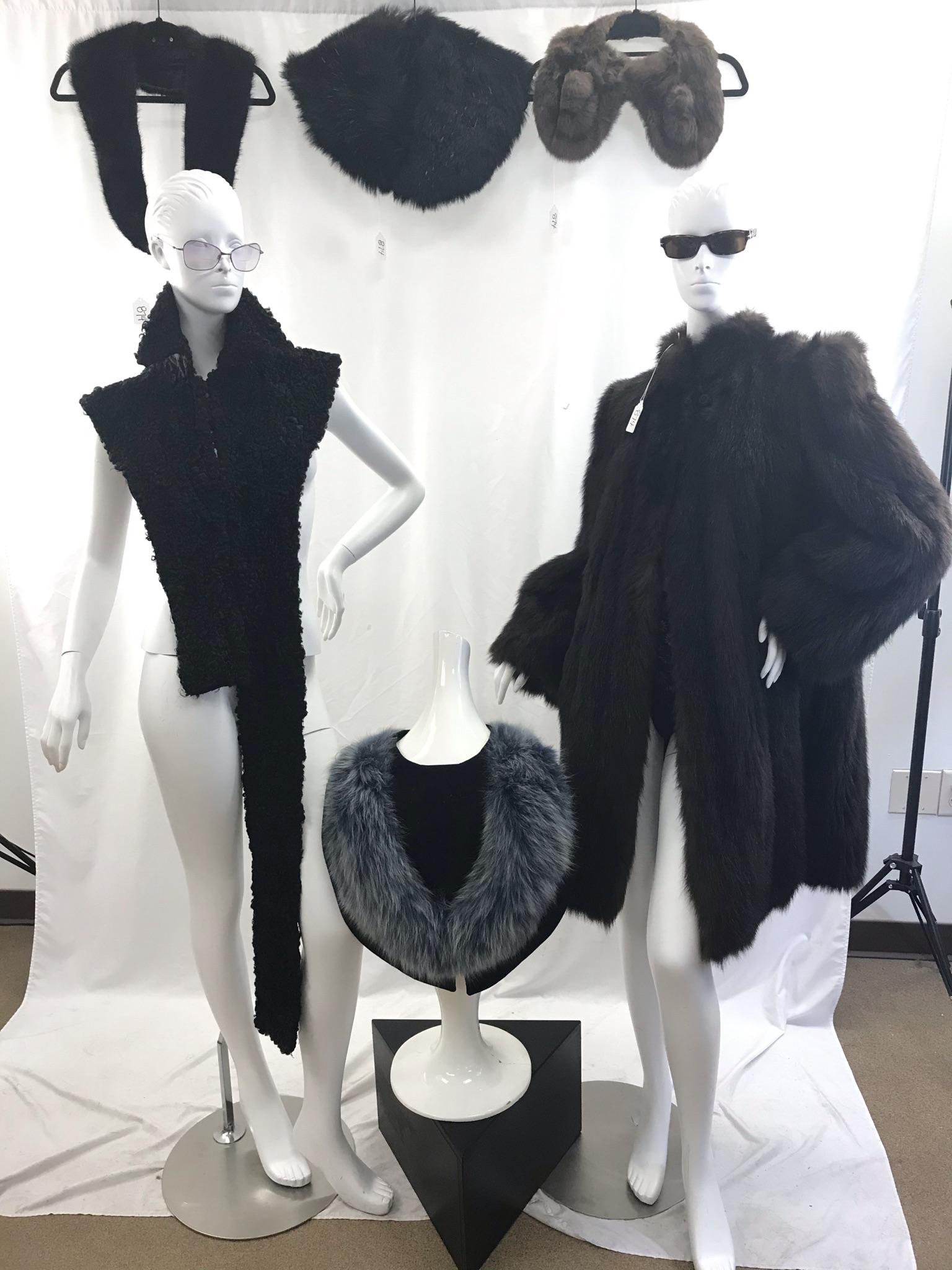 Group of 40's/50's Vintage fur Collars, Coat: This group of vintage fur collars and coat include a 1940's ladies mink knee length coat, a blue dyed fox 30's Fox collar, a 50's mink sweater collar with rhinestone closures, and 3 other fur collars.