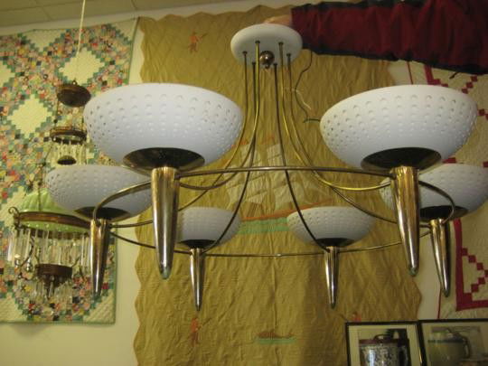 1950's six arm atomic brass light fixture: 1950's six arm atomic brass light fixture in working condition by Lightolier - Est. Value $300-$500