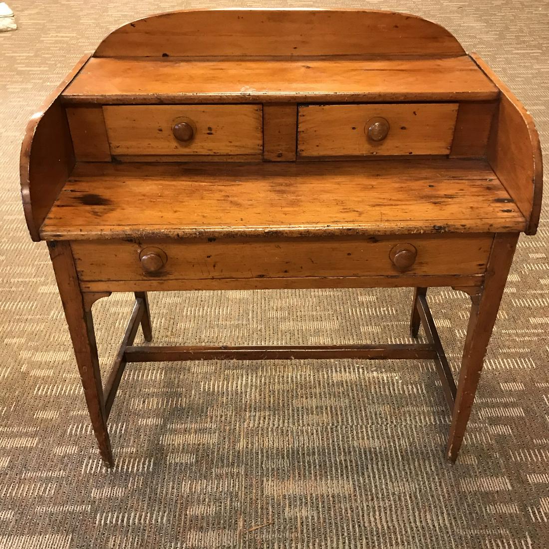 18th Century Philadelphia Pine Step-Back Desk (1 of 11)