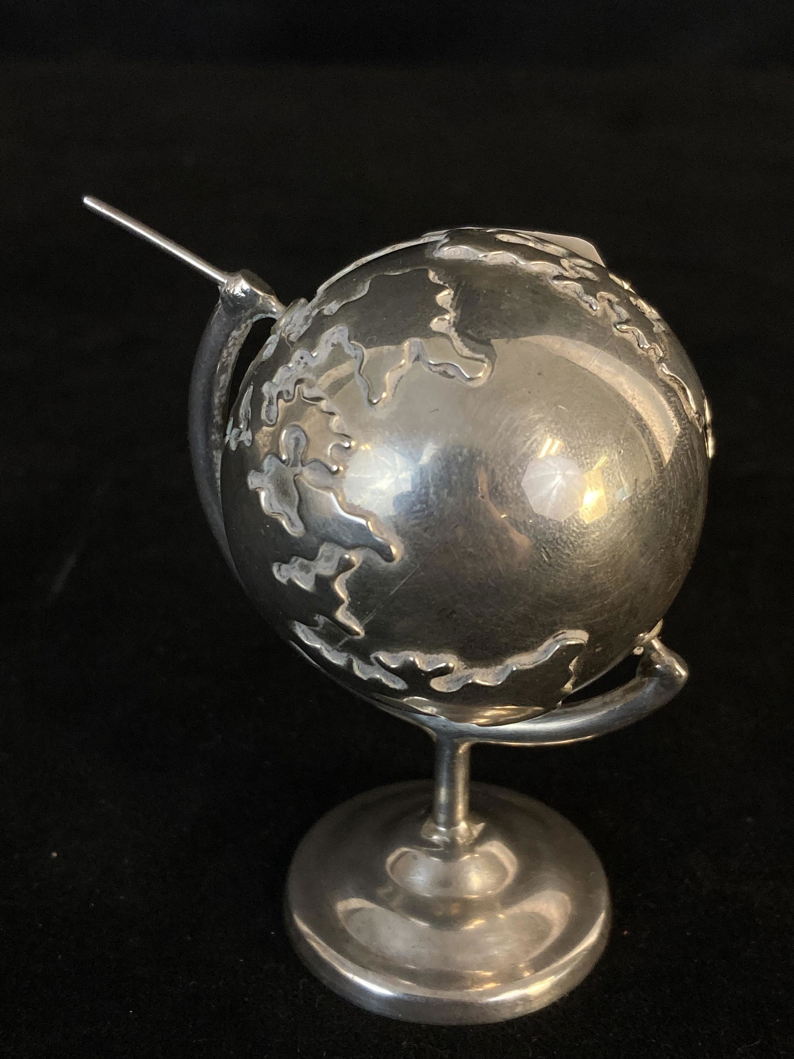 Sterling Silver Miniature Desk Globe (1 of 4)