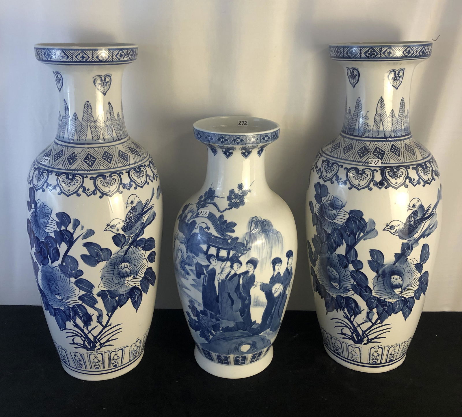 3 Large Oriental Blue & White Urns (1 of 8)