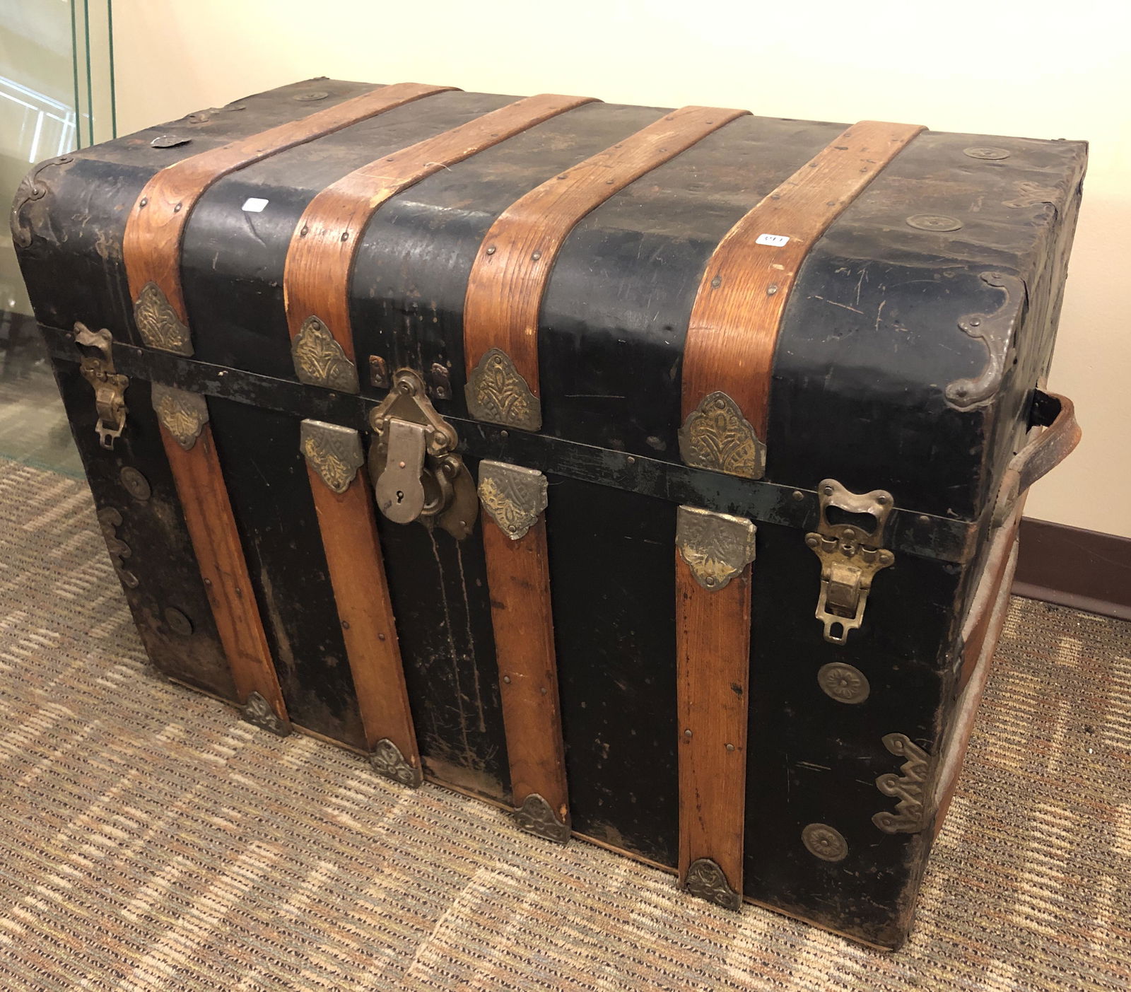 Dome Top Trunk with Oak Banding (1 of 6)