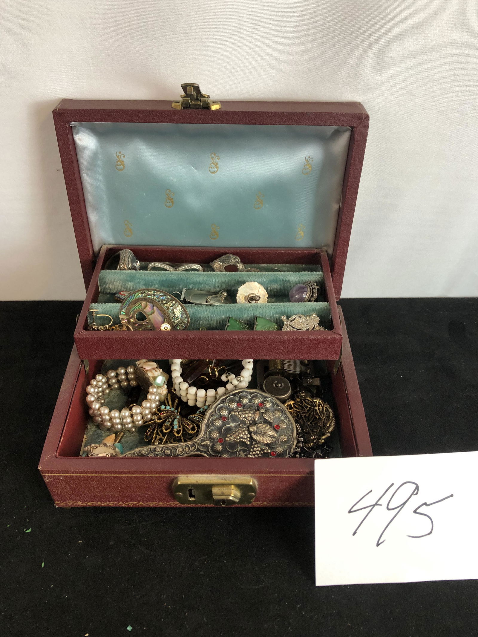 Jewelry Box with Jewelry (1 of 7)