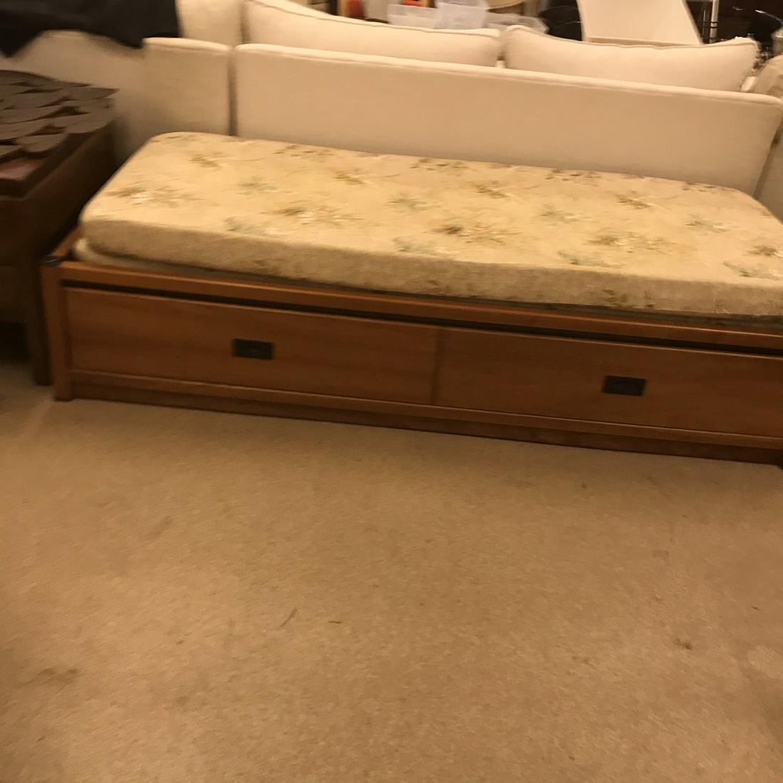 1966 Drexel Modulus 2 Drawer Day Bed (1 of 8)