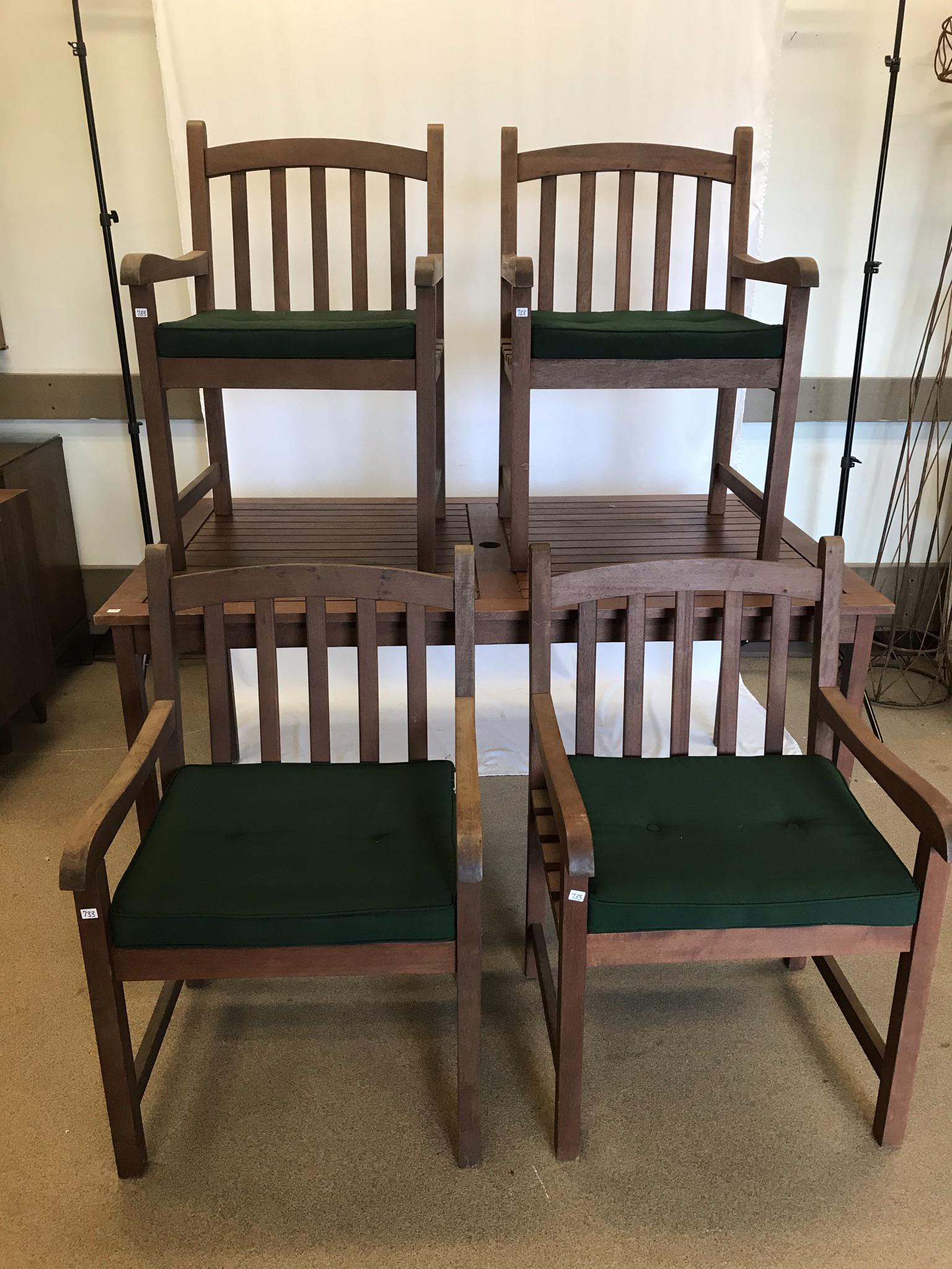 Redwood Patio Table and 4 Chairs (1 of 9)