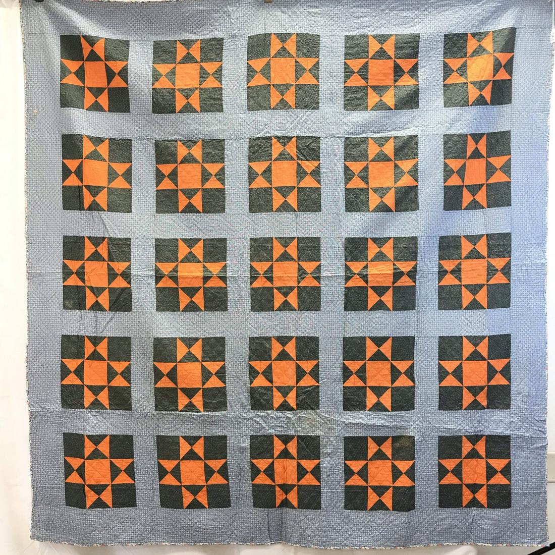 Quaker Pattern Early 1900's Quilt (1 of 7)