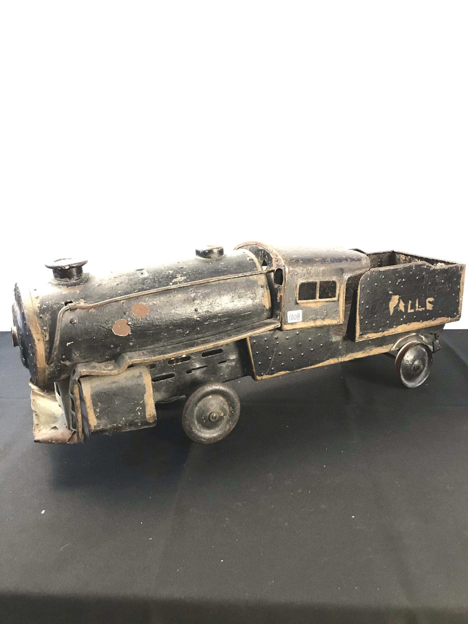 Early 1900s Large Metal Toy Train Engine (1 of 9)