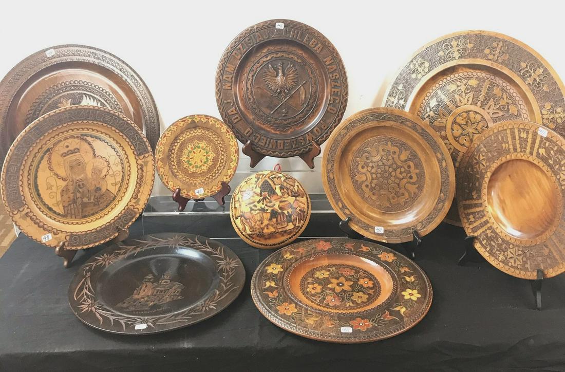 11 Polish and Russian Carved Wooden Plates (1 of 9)