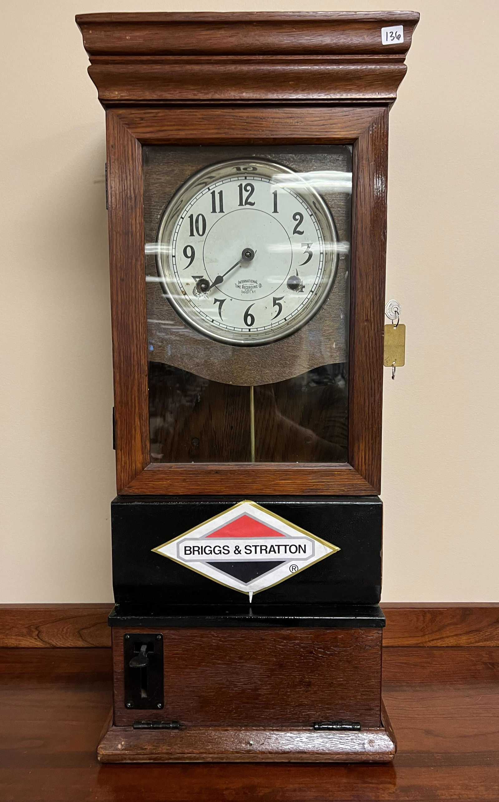 Early 1900's Briggs and Stratton Time Clock (1 of 10)