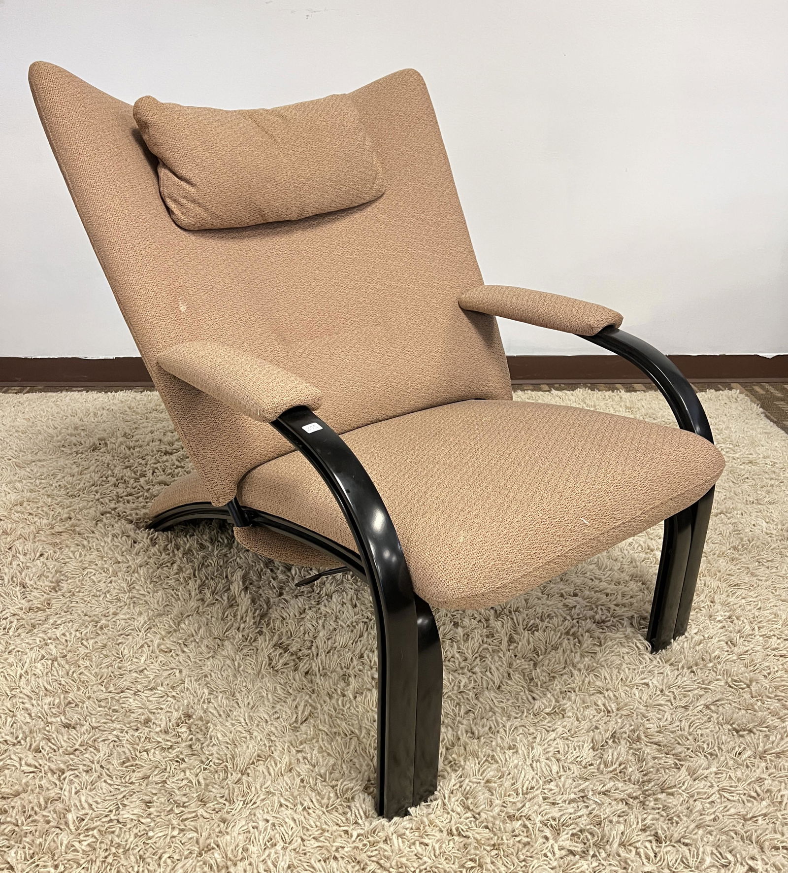 Modernist Upholstered Recliner (1 of 8)