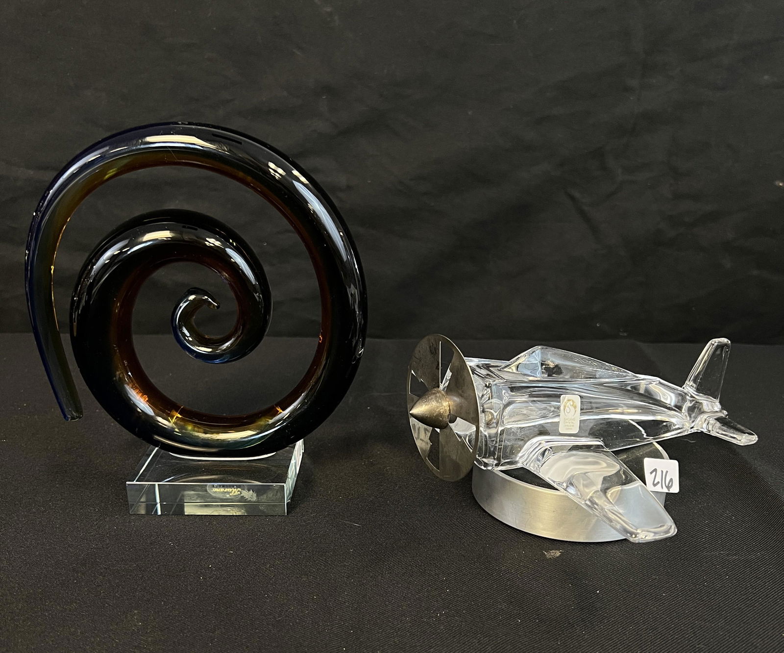 Murano Swirl Sculpture and Sasaki Airplane (1 of 12)