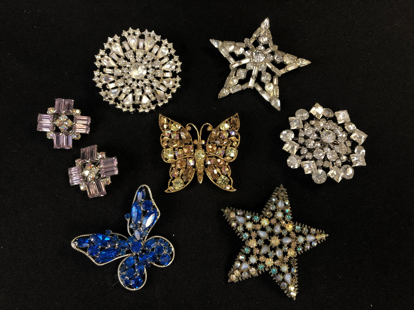 Rhinestone Brooches and More (1 of 6)