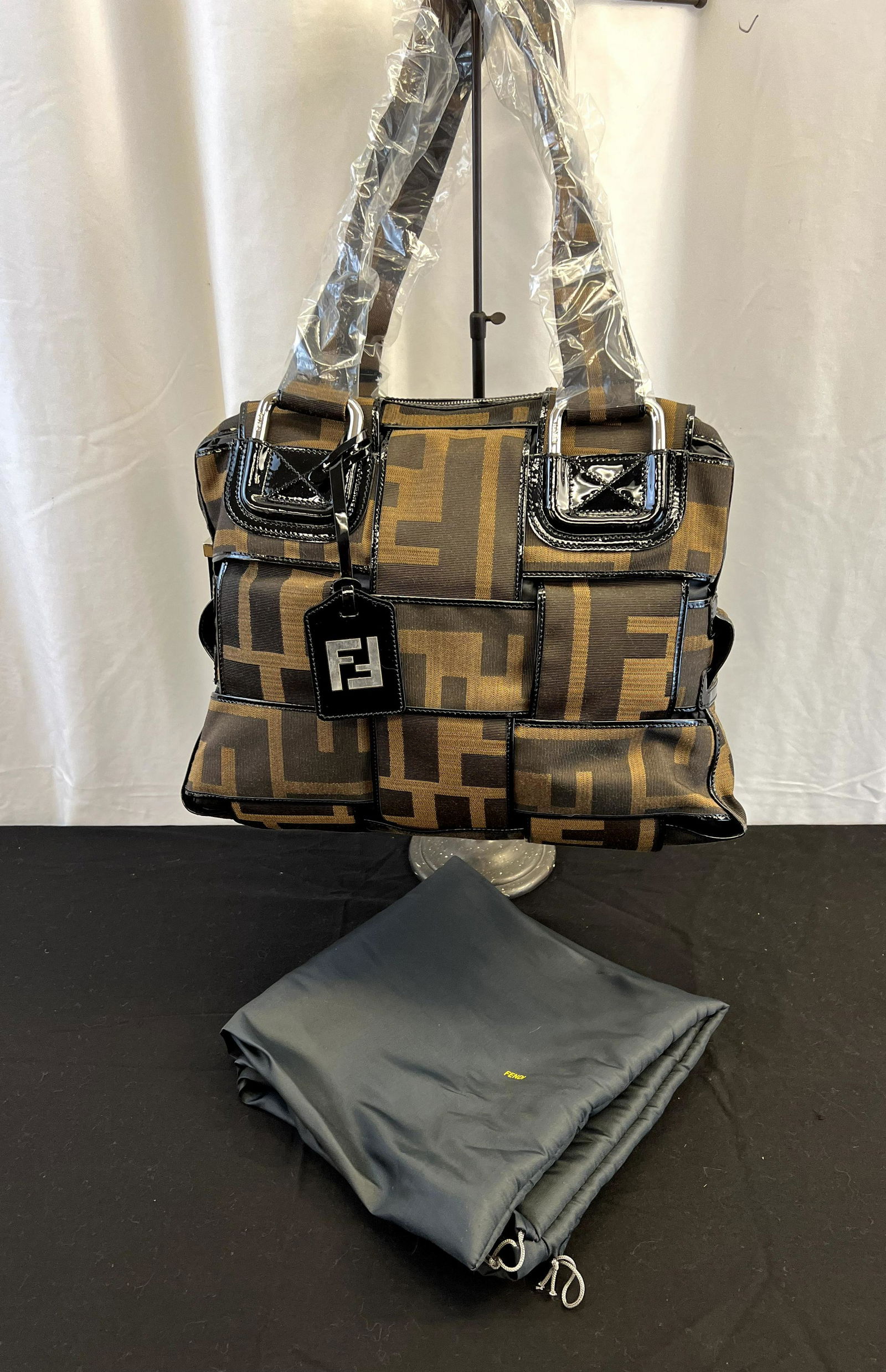 Fendi New Crosswards Woven Bag (1 of 10)
