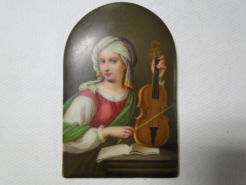 Hand painted porcelain plaque depicting a woman wi: Hand painted porcelain plaque depicting a woman with a violin in the style K.P.M