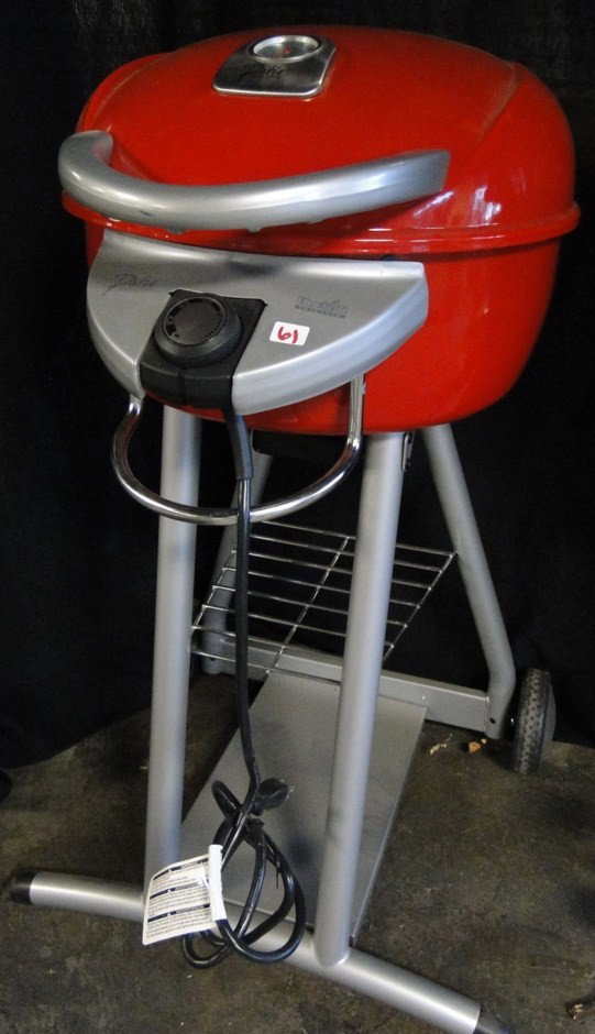 Charbroil electric infrared grill, like new - PICK-: Charbroil electric infrared grill, like new - PICK-UP ONLY/NO SHIPPING
