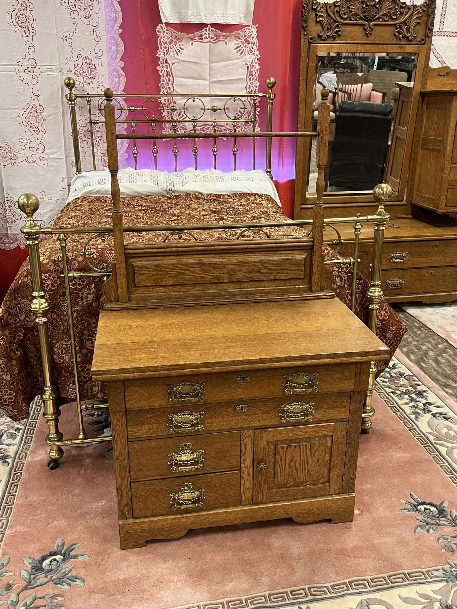 Oak Commode with Towel Bar (1 of 5)