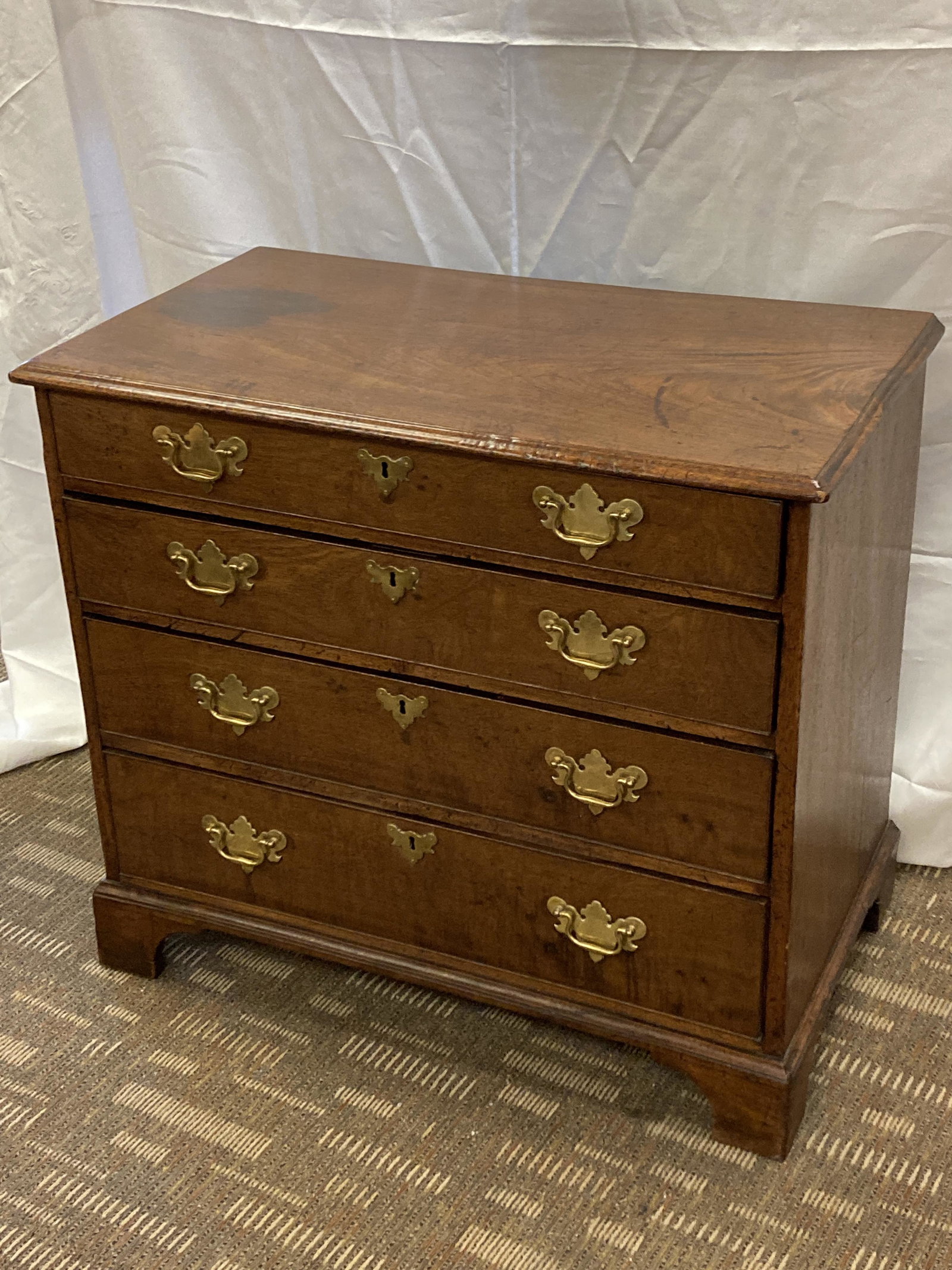 American 1700s Chippendale 4-Drawer Chest (1 of 12)