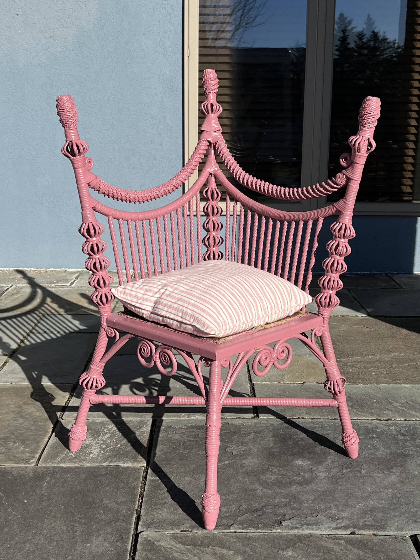 Heywood Wakefield Curlicued Corner Chair (1 of 6)