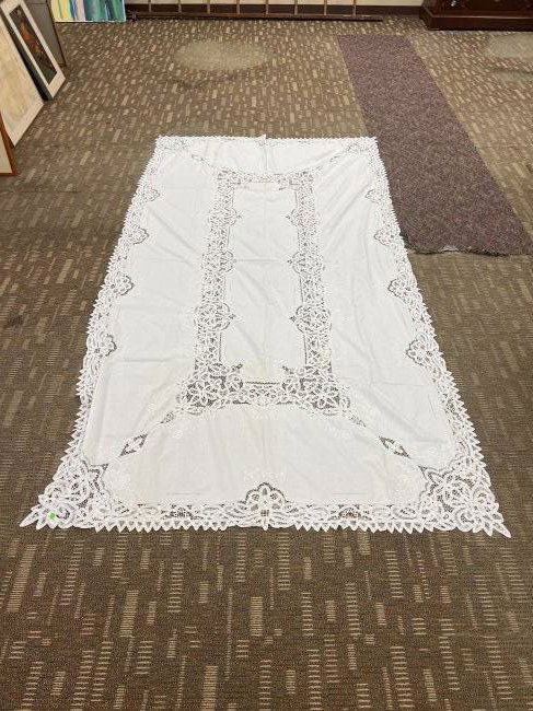 Large Rectangular Battenberg Tablecloth (1 of 1)
