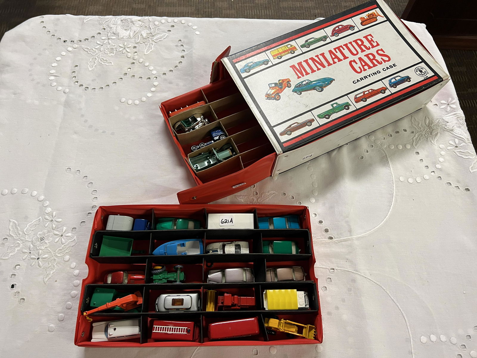 Mattel Miniature Car Carrying Case w/ Cars (1 of 1)