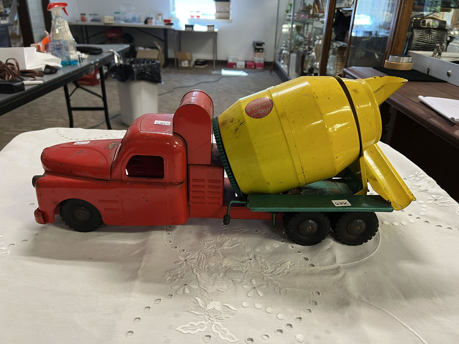 Structo Cement Truck Toy (1 of 2)