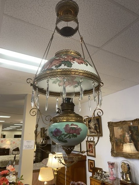Beautiful Hanging Hand-Painted Oil Chandelier: A Beautiful hand-painted floral oil chandelier, all-original, in a fancy frame. It also has its original governor.