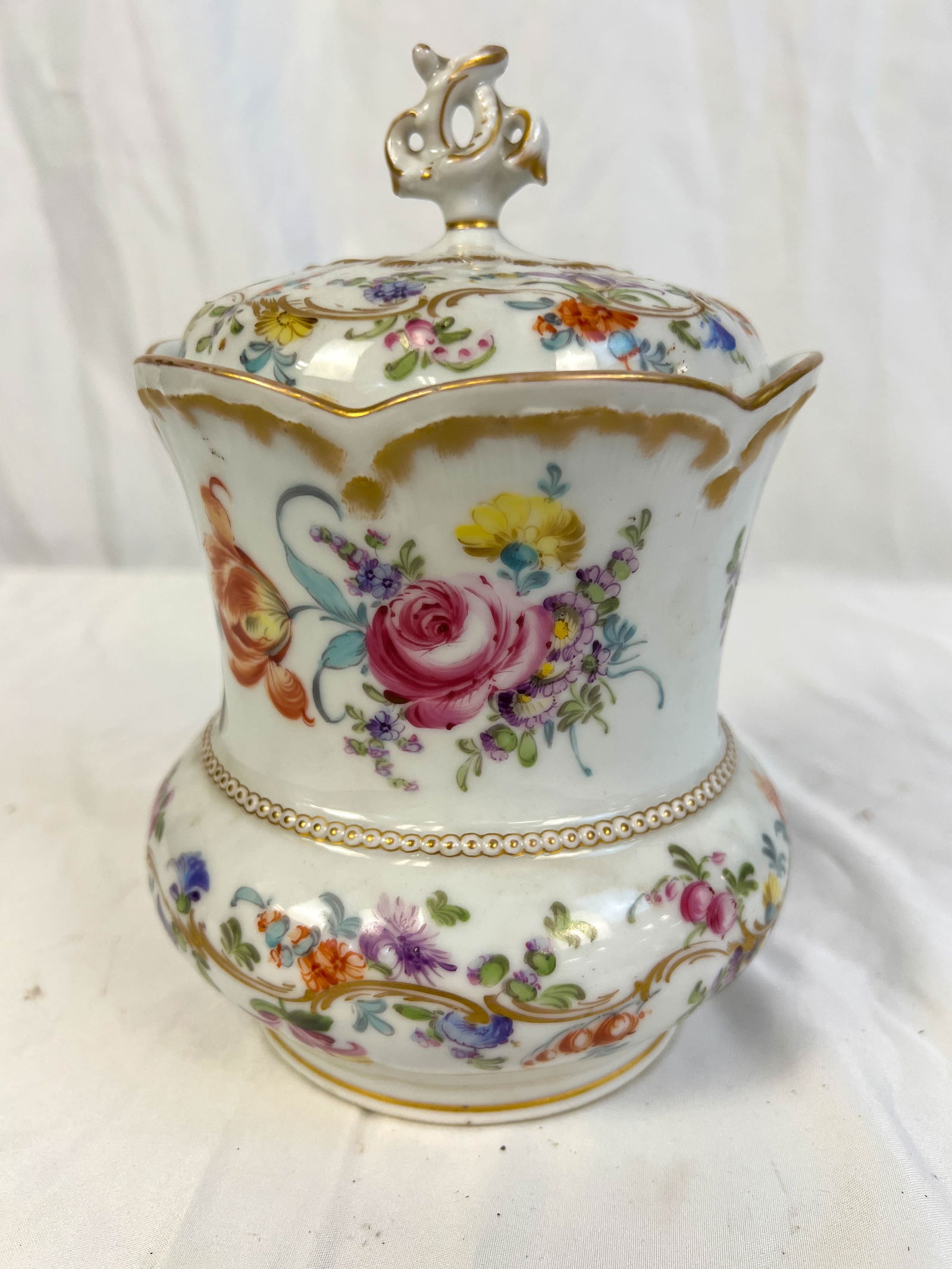 Signed Dresden cookie jar/humidor (1 of 6)