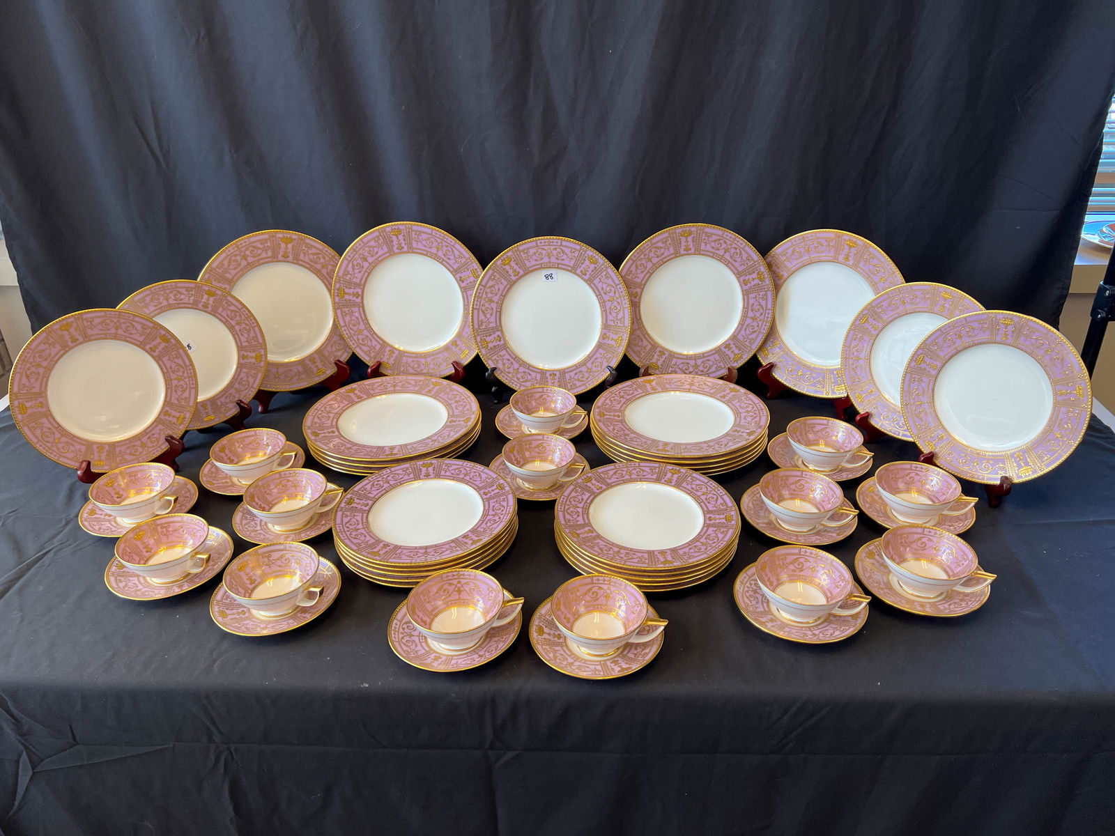 Minton China in the Milwaukee Pattern (1 of 11)