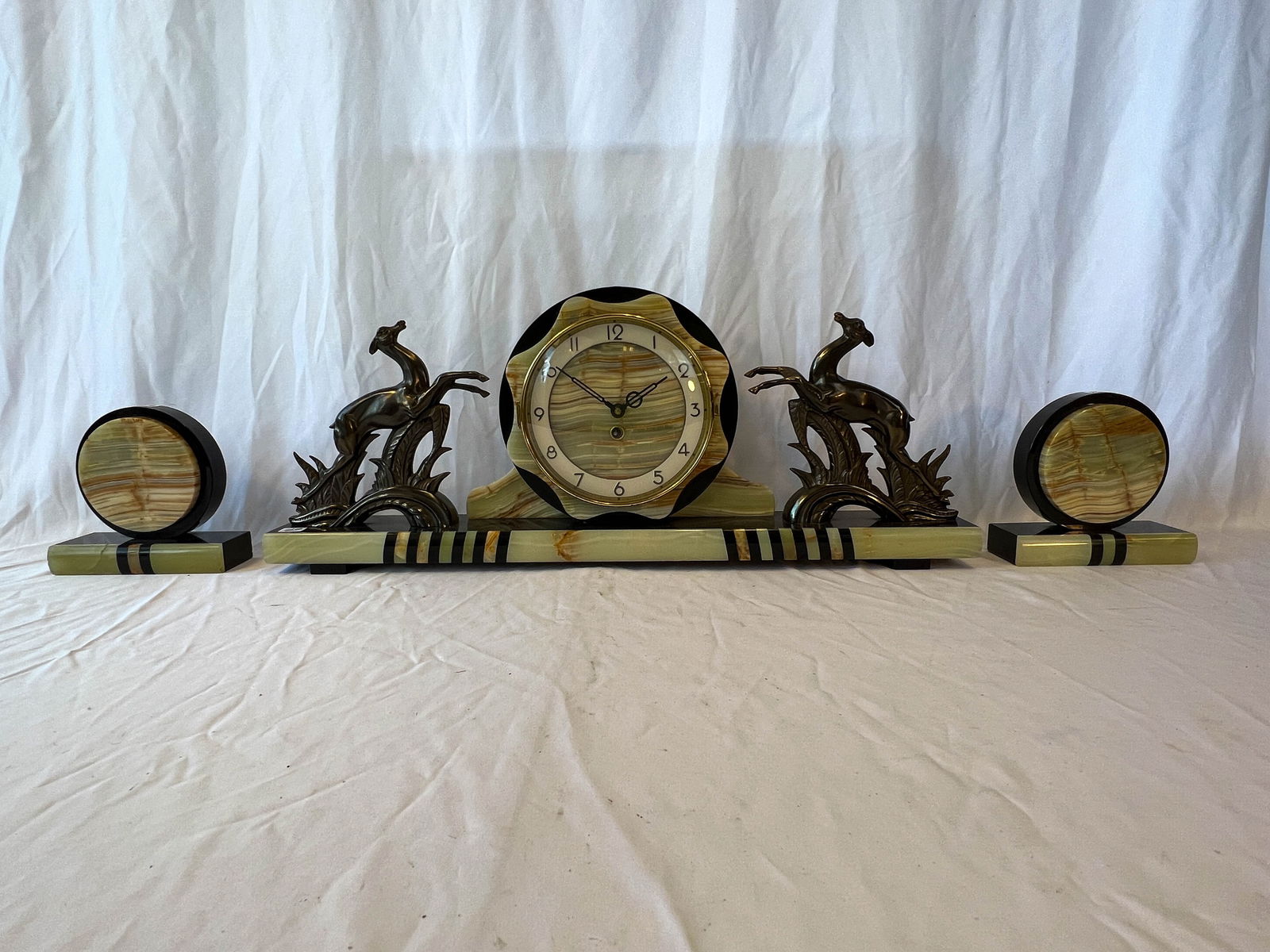 Art Deco three piece clock set with stags. (1 of 4)