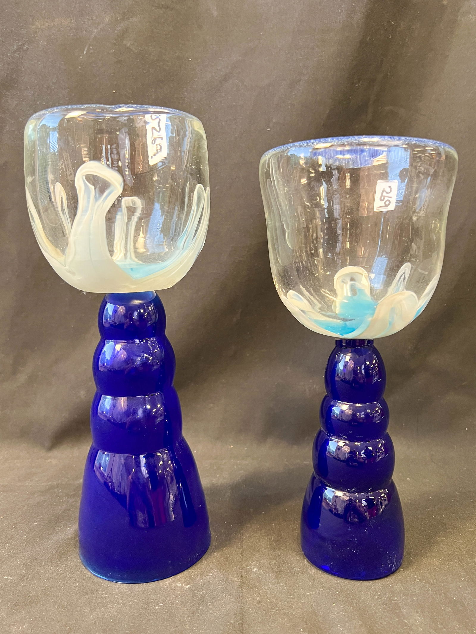 Contemporary art glass and crystal to include; a deep cobalt blue crystal cake stand with clear (1 of 9)