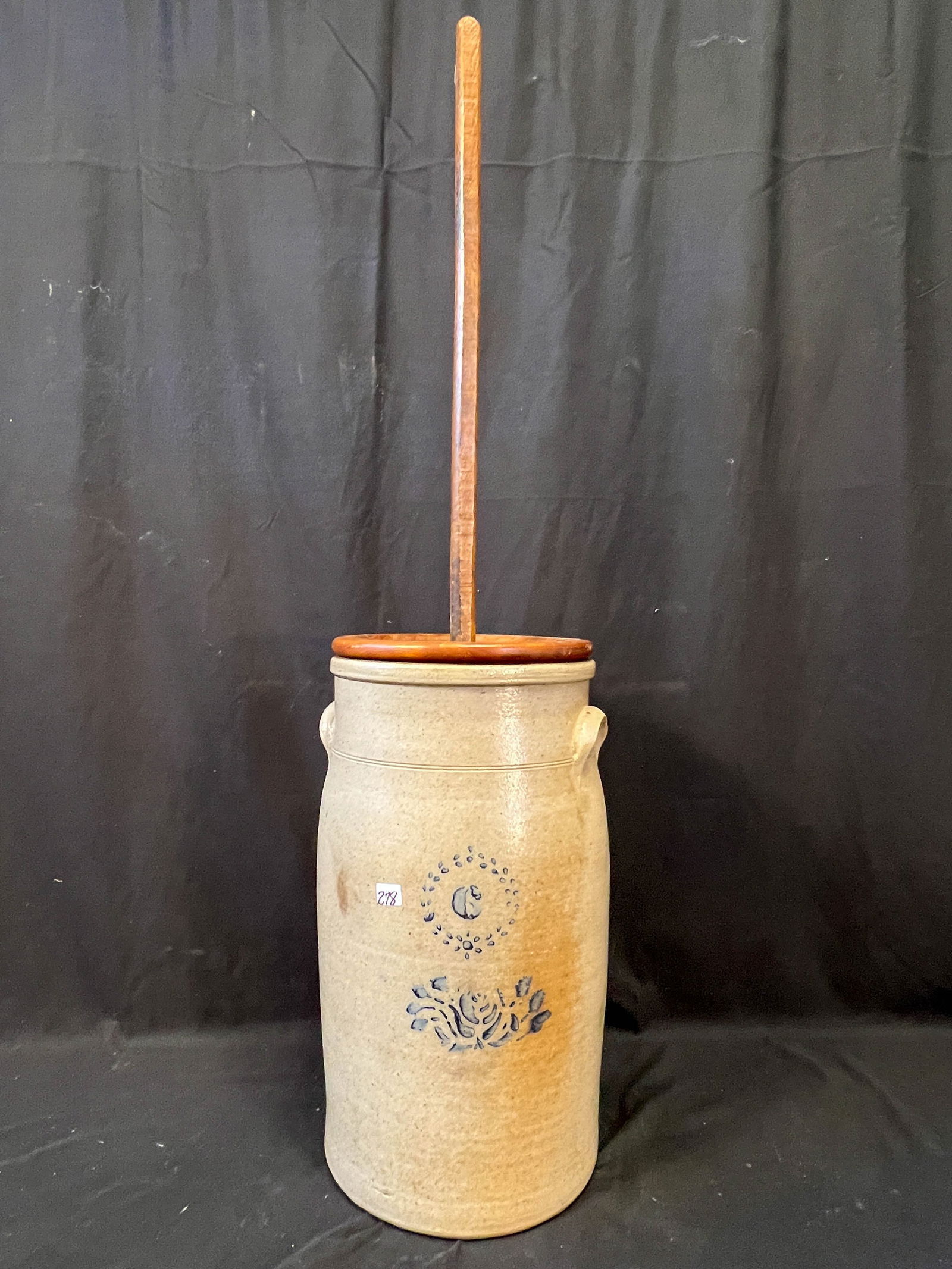Antique blue and grey decorated stoneware butter churn (1 of 4)