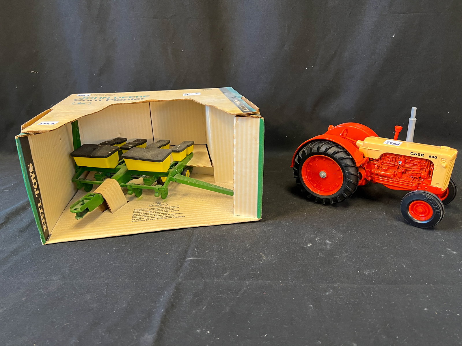 Ertl John Deere corn planter in original box along with CASE 600 tractor (1 of 2)